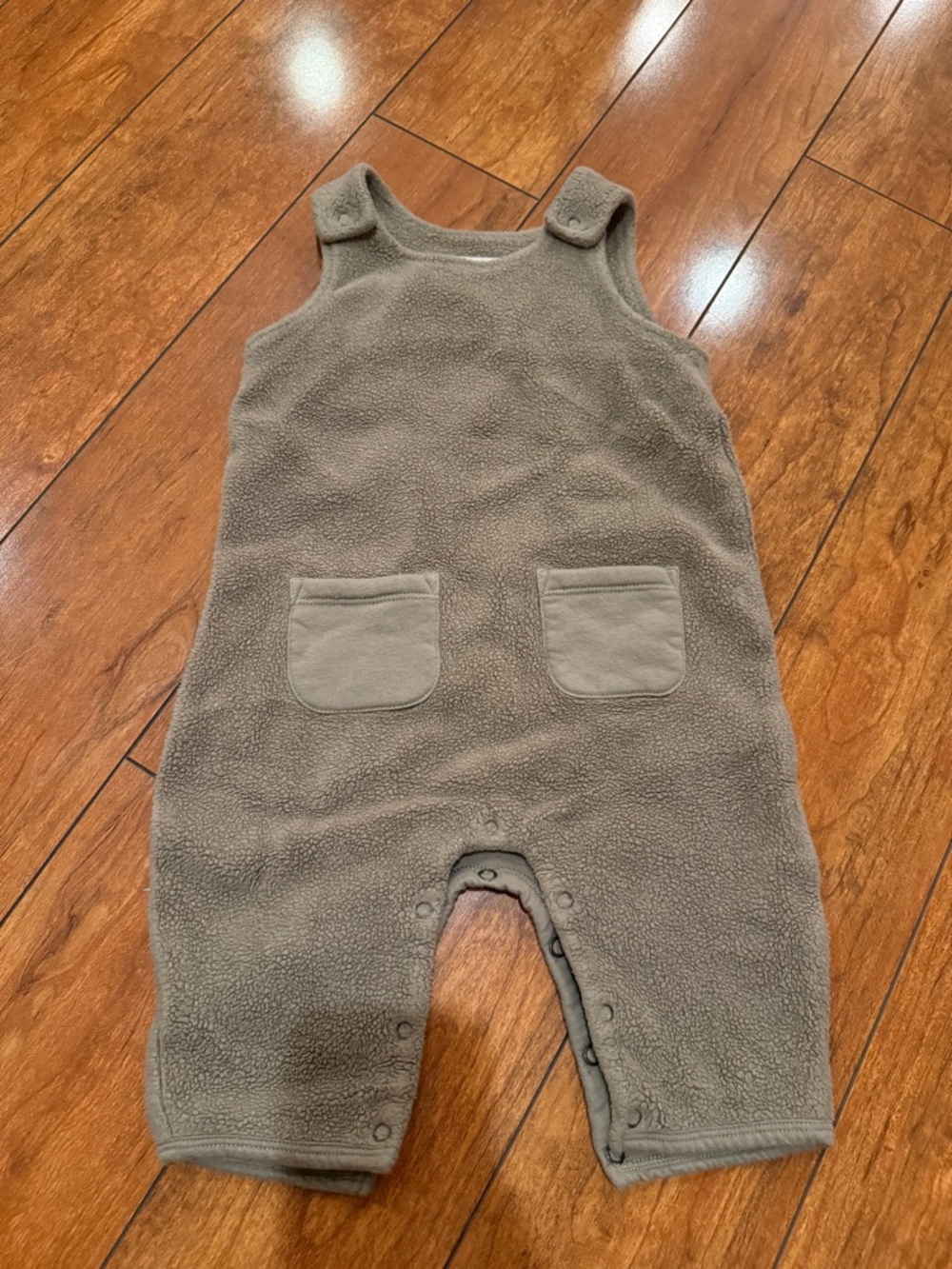 NWOT** Pehr Teddy Fleece Overall in Moss